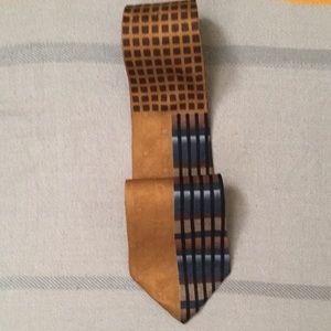 Vintage Louis Feraud 100% Silk Neck Tie